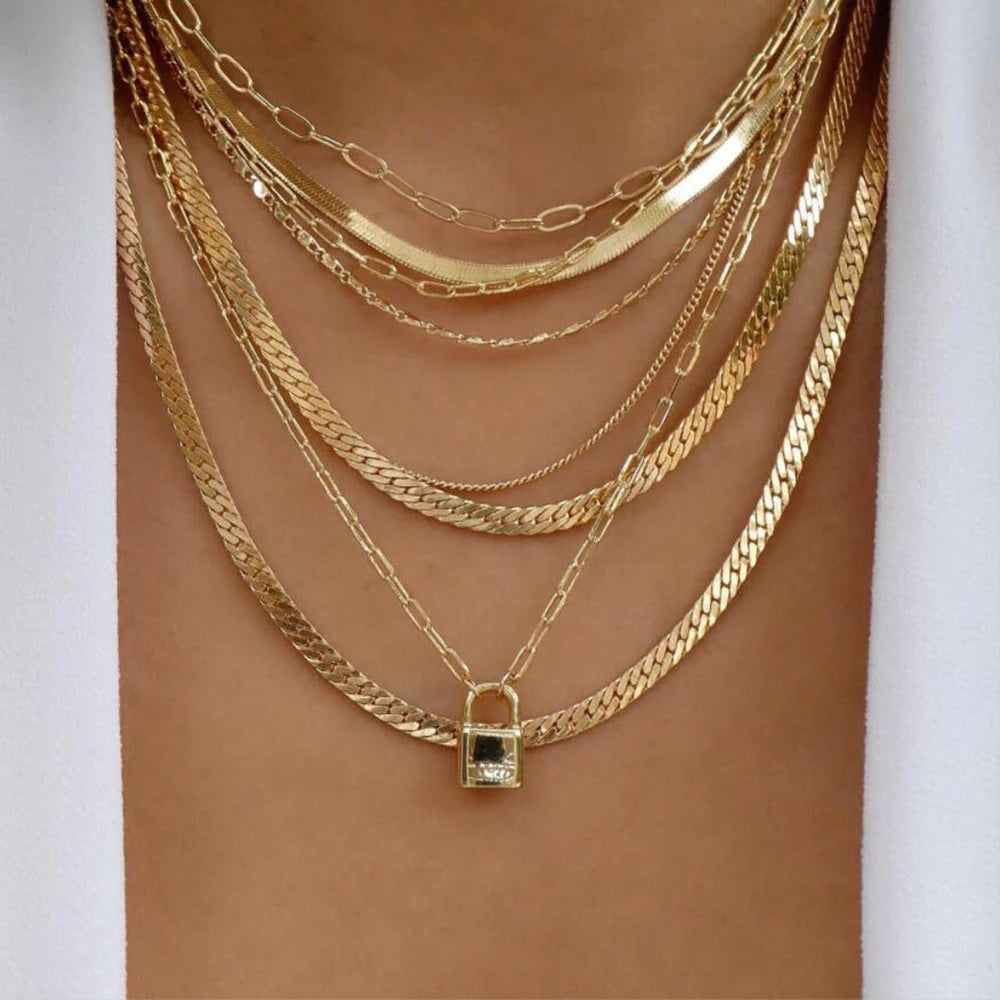 Vintage Gold Necklaces